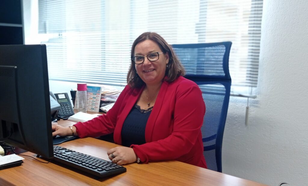 Sandy Pereira, conseillère pôle expertise comptable de l'agence du Cap d'Agde 10 Sandy 1